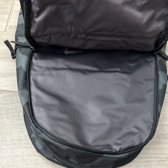 Nike Elemental 2.0 Backpack - NEW - Picture 6 of 15